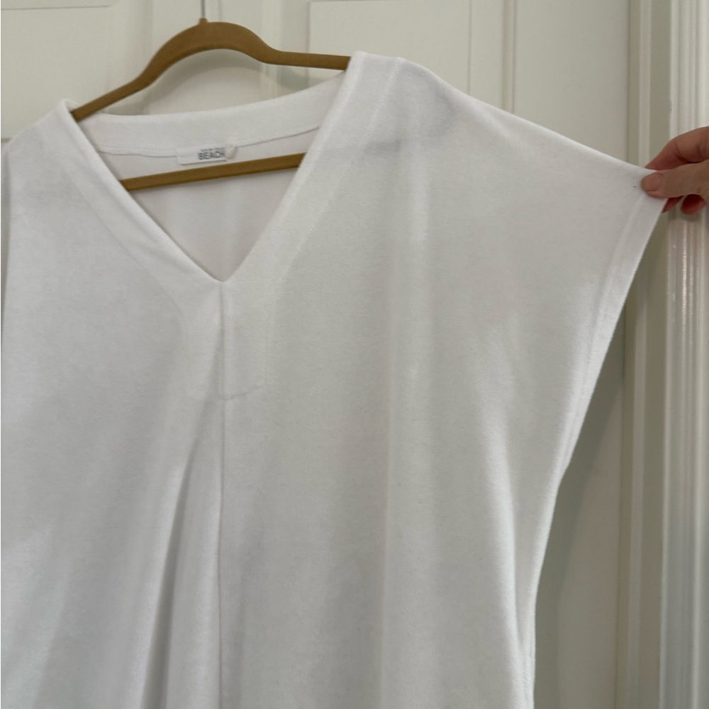 Barefoot Dreams White Swim Coverup - Picture 6 of 16